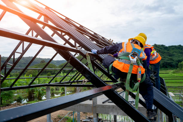 Best Flat Roof Repair Services  in Sisters, OR